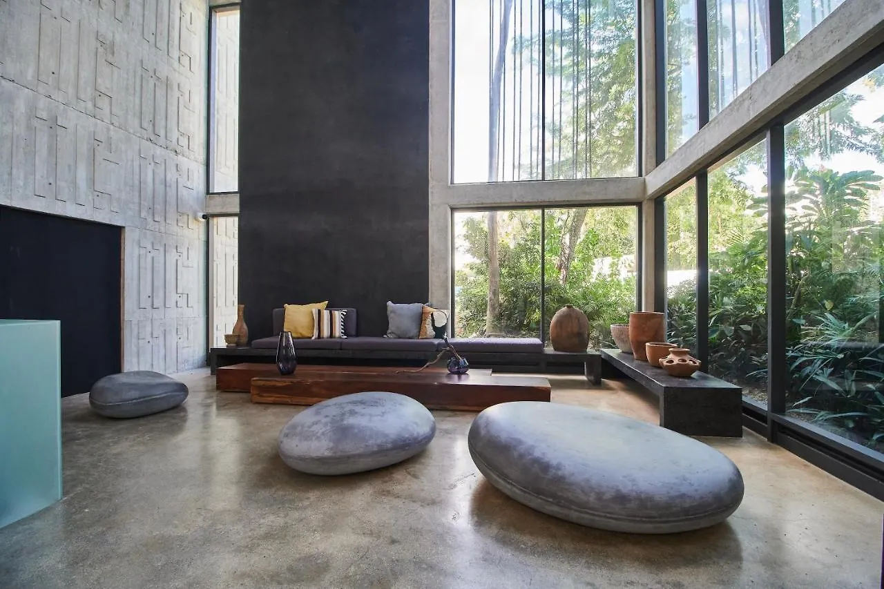 James Bond - Centric Studio & Private Plunge Pool & Beach Club Access Tulum